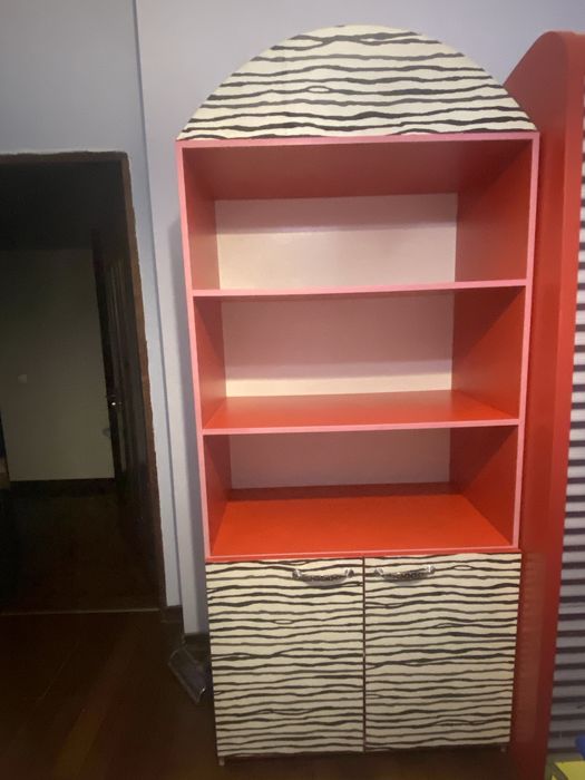 Шкаф для предметов