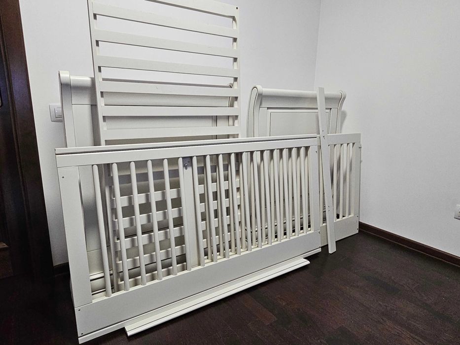 Patut bebe, cu somiera si saltea