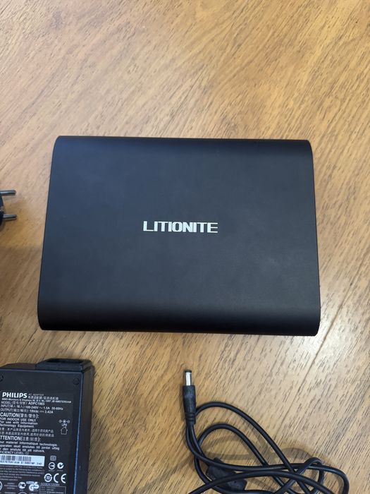 Powerbank / Baterie externă LITIONITE TANKER 50.000mAh – 185Wh – USB + USB-C + DC