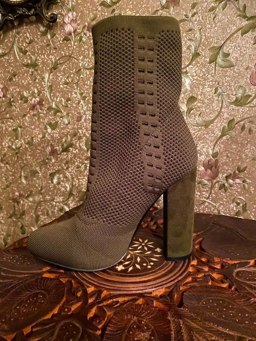 Стильные ботильоны (Греция)