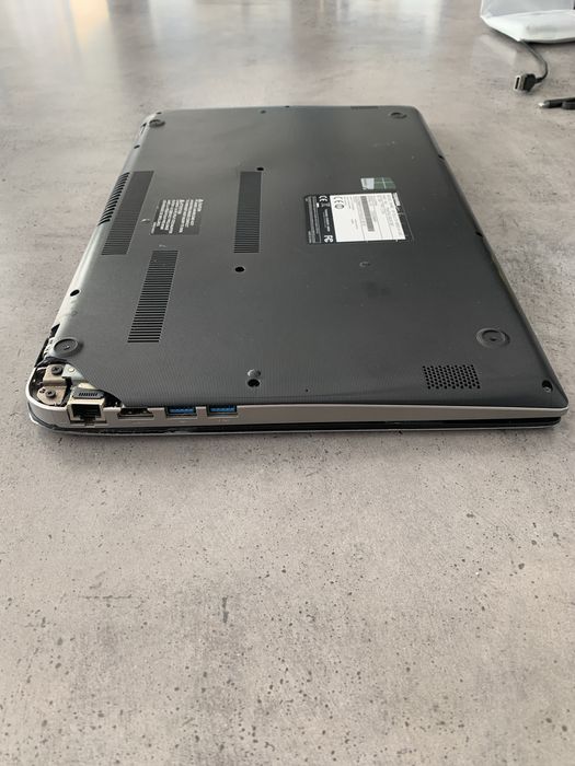 Toshiba Sattelite за части