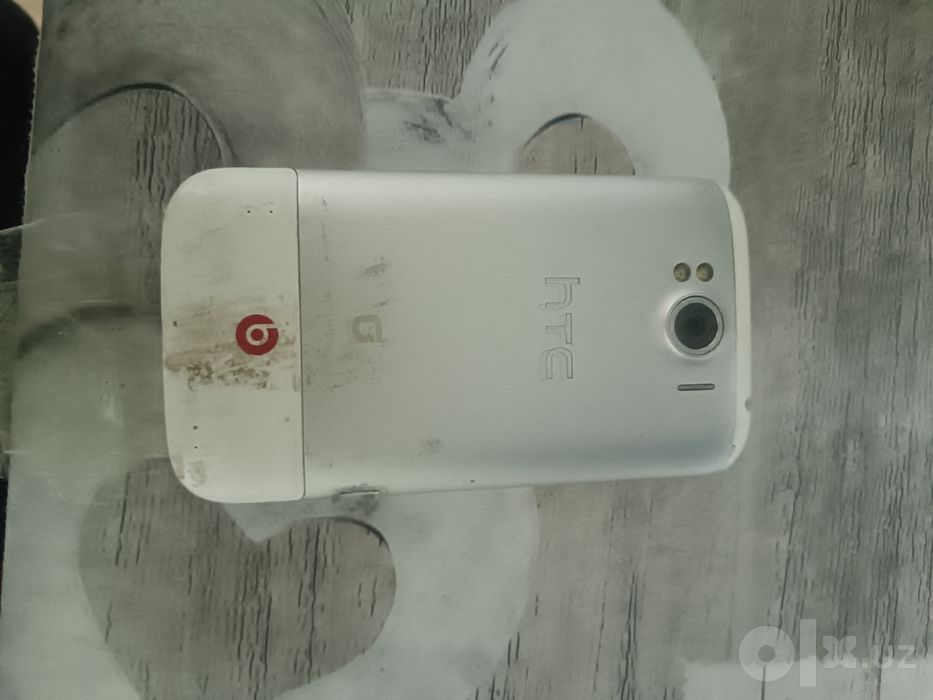 HTS telefoni batareyka bilan sotaman