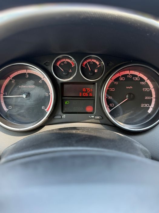 Vând Peugeot 308 2009
