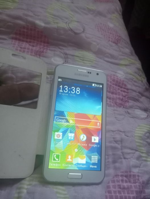 Самсунг Галакси.  S 5.