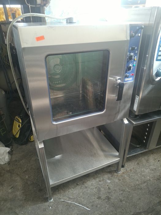 Конвектомат/ конвекторна фурна HOBART