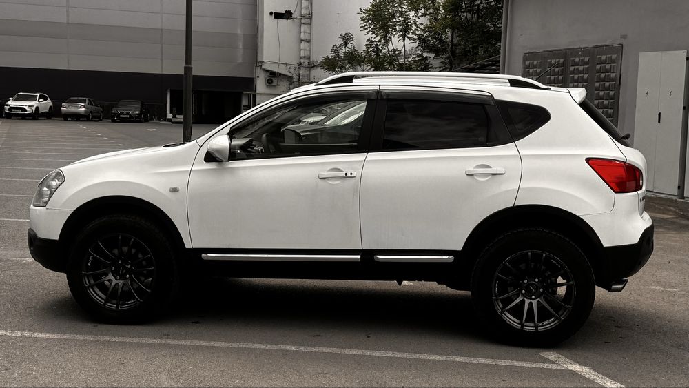 Nissan Qashqai J10 2008