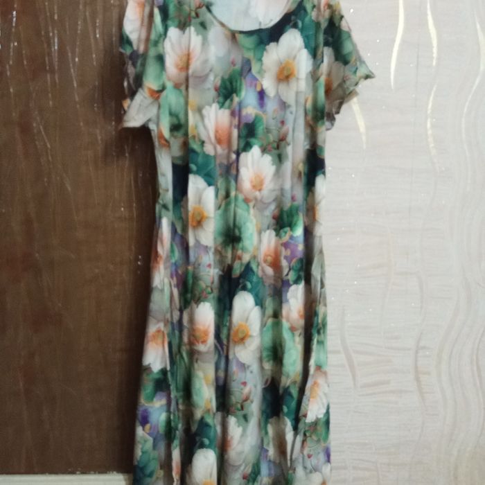 Женские вещи продам