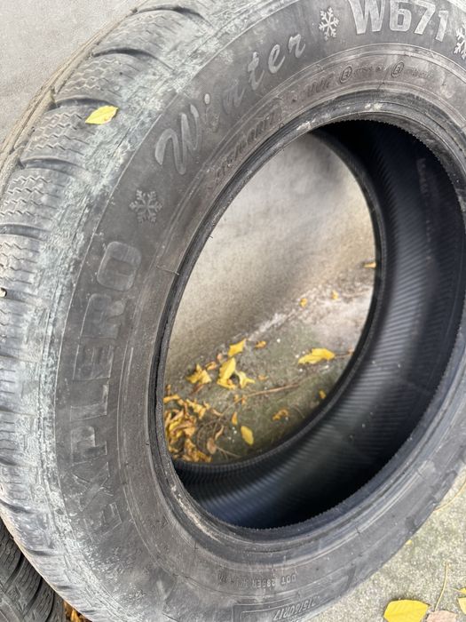 Зимни гуми 215/60R17