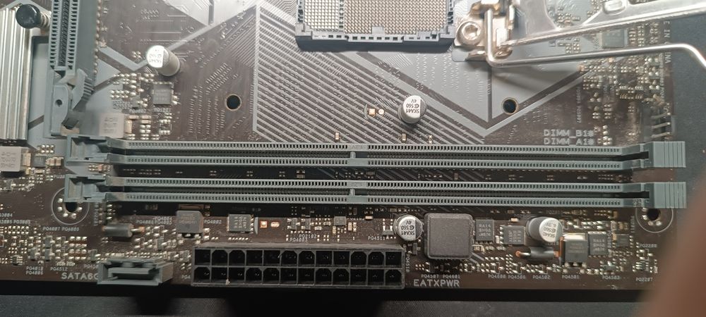 Procesor I5 9400f+Moderboard k310m-k