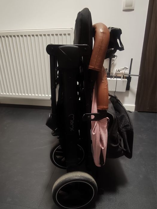 Carucior sport Momi estelle pink