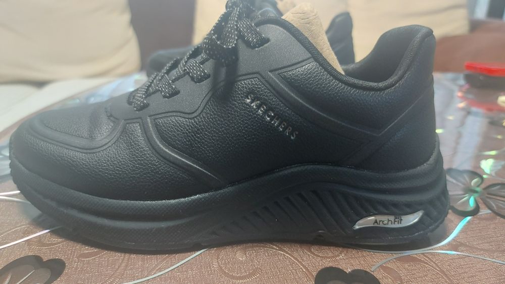 Нови маратонки Skechers 35 момер