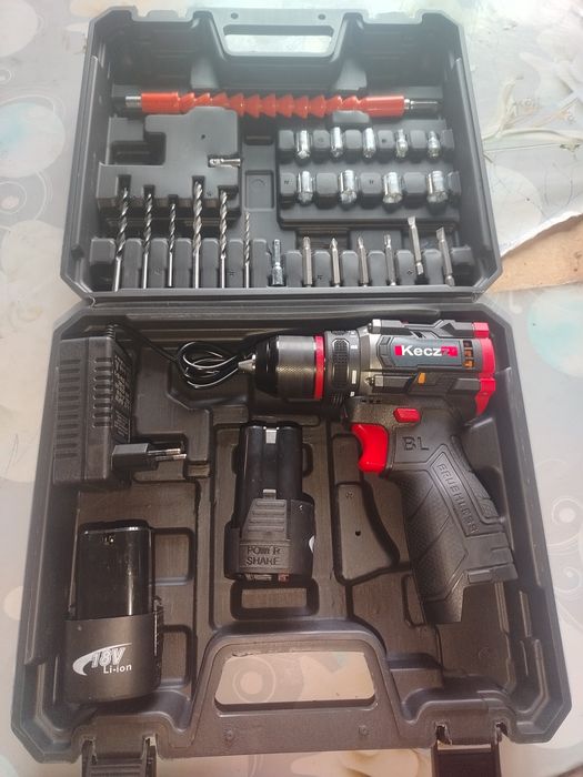 Sotiladi yangi 320000 jicha o'tib beramiz