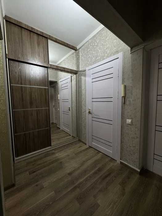 Сдаётся квартира в Мирабадском районе**