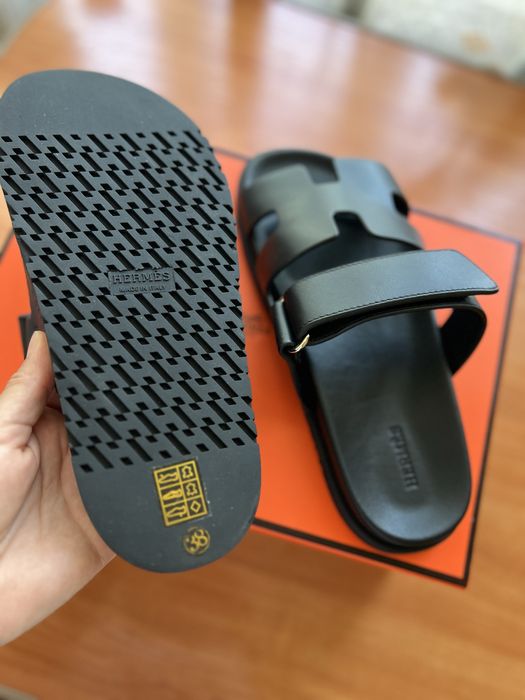 Продам сандали Hermes