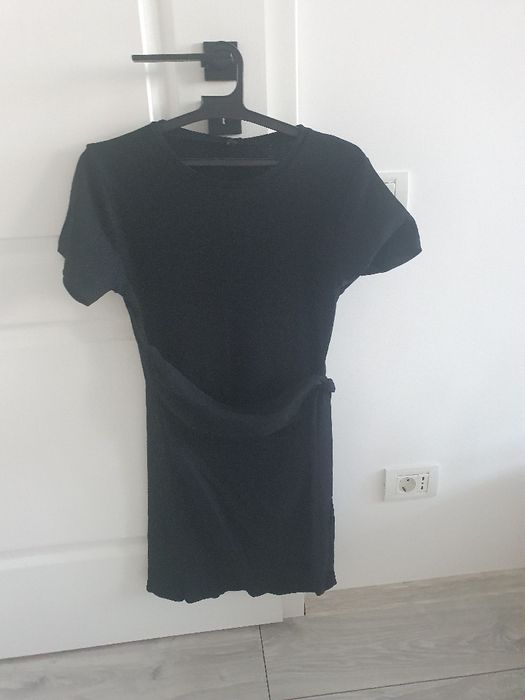 Rochie mini tip reiat