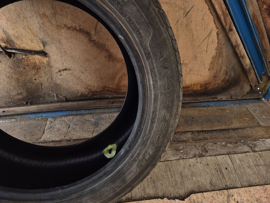 продам летнюю резину r17