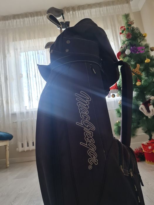 Клюшки для гольфа и бэг