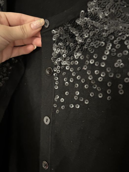 Pulover negru cu paiete