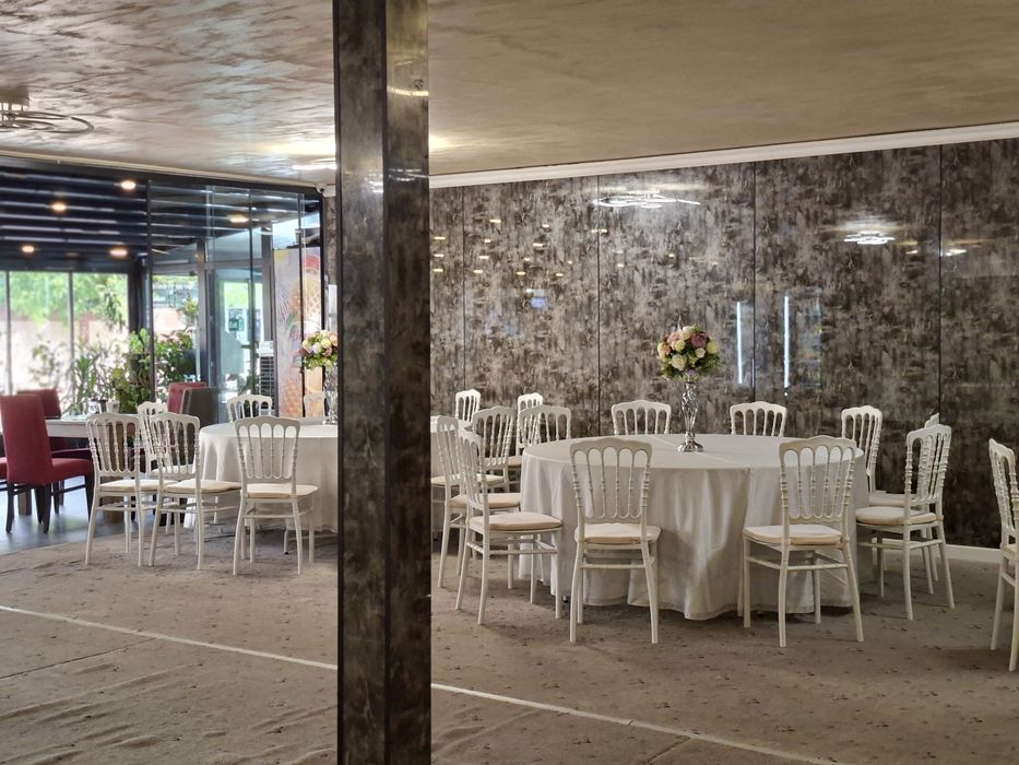 De vanzare spatiu comercial