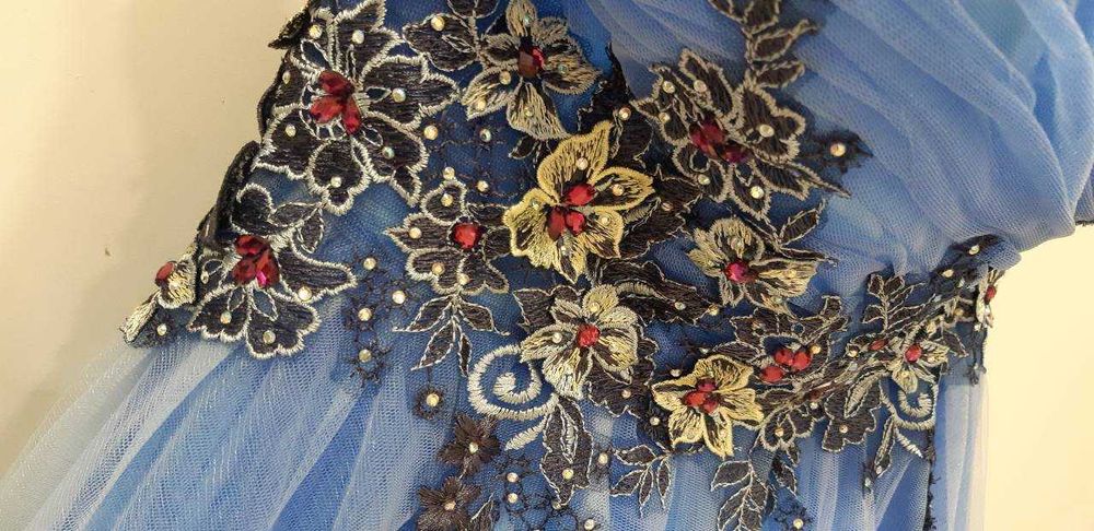 Рокля дълга бална