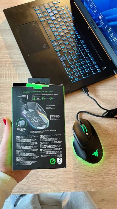 Mouse Gaming Razer Basilisk V3 35K ca nou, complet cu cutie originale