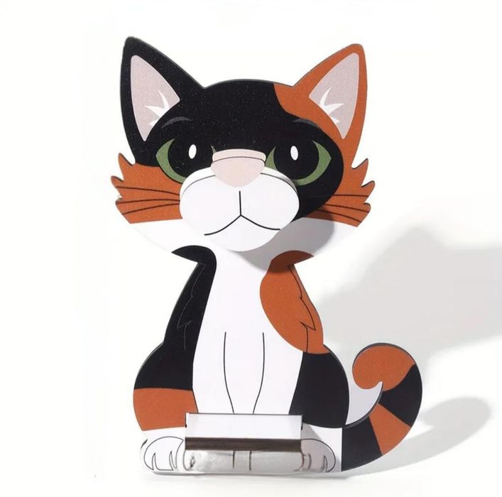 Дървена стойка за очила като Котка