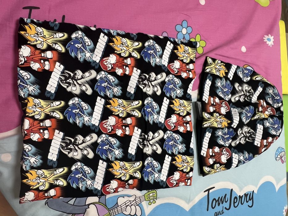 Пролетно-есенни якeта и шапки и ръкавици 1г, 3г, 4г, 6г