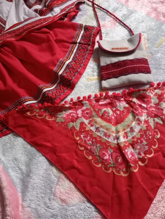 Costum national fetițe l