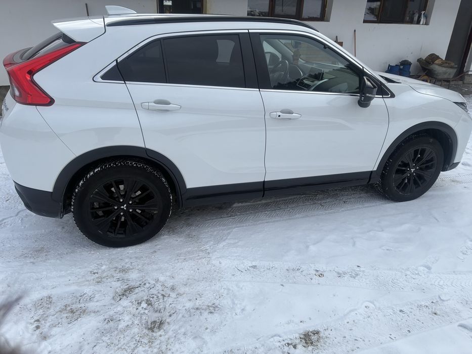 Mitsubishi vanzare