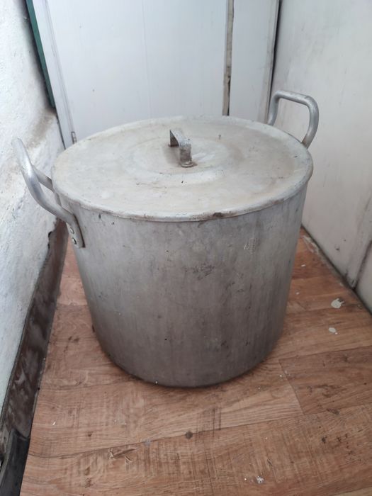 Кастрюля алюминивая 40 л