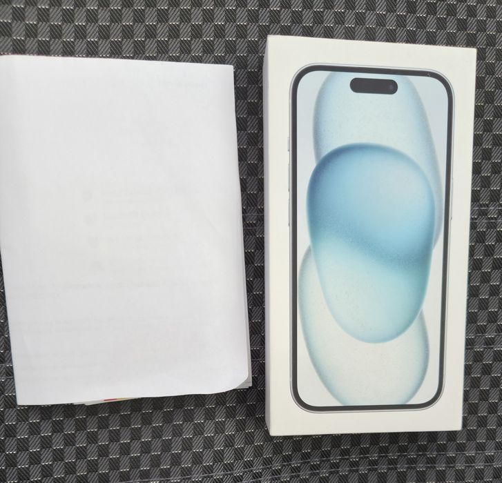 Vând iphone 15 blue 128g sigilat cumpărat de la flanco cu factura