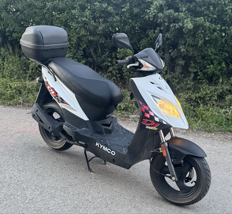 Scuter Kymco DJ 50 S