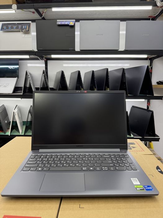 Lenovo LOQ i5-12450HX