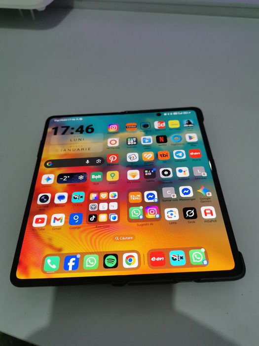 Schimb honor magic v2