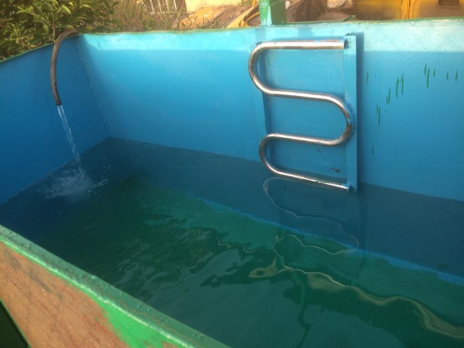 Продам металлическую ёмкость