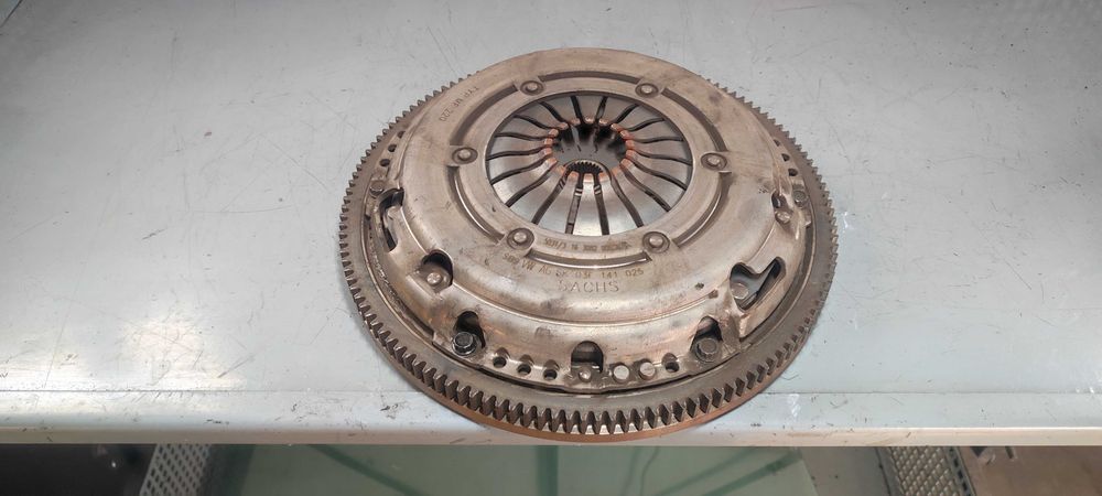 Ambreiaj volkswagen vw golf 6 hatchback 1.2 TSI cod motor CBZ cv LNY