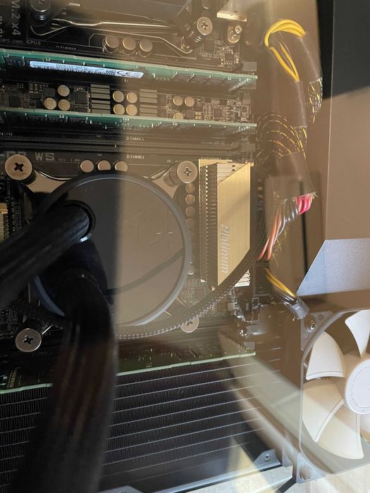 Workstation RTX 3090 Asus Z10-PE D8 WS  XEON E5 2697V4 DDR4 2666 128GB