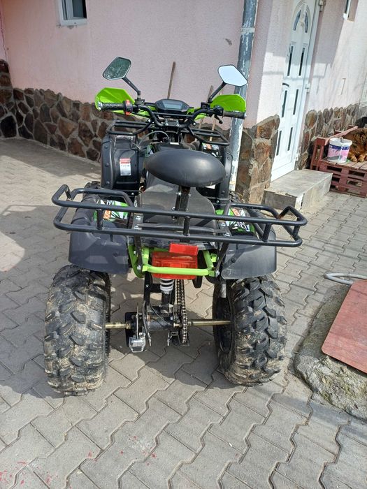 Vreau sa vand un ATV