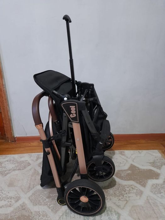 Детские коляска                                                    ..