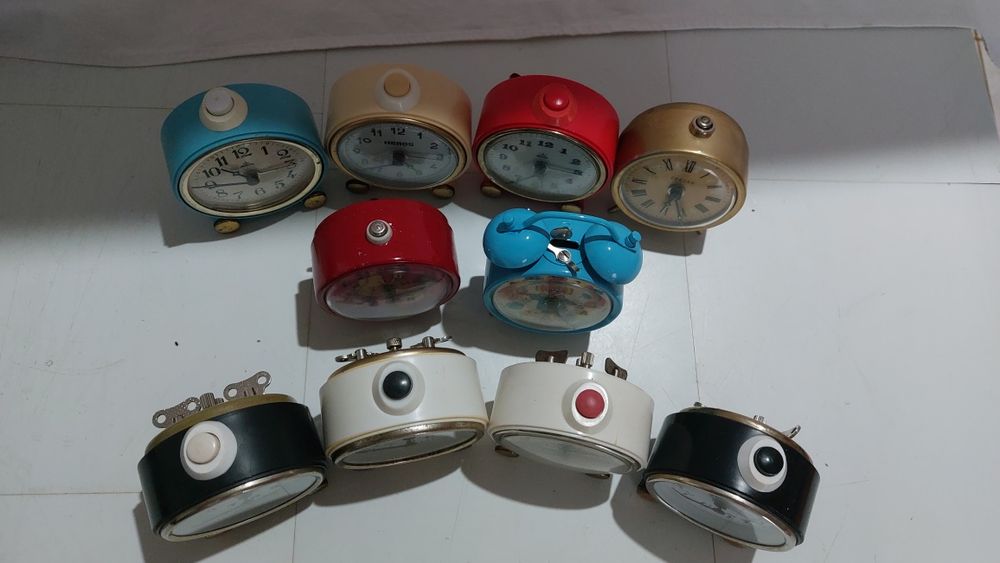 ceas de masă Aradora și Victoria Arad