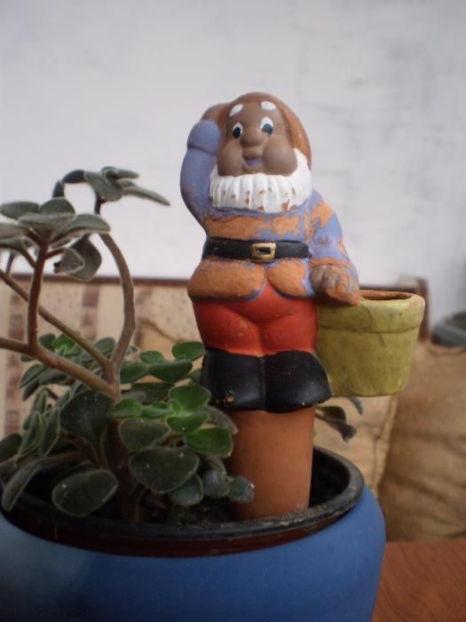 Декоративни фигурки от керамика