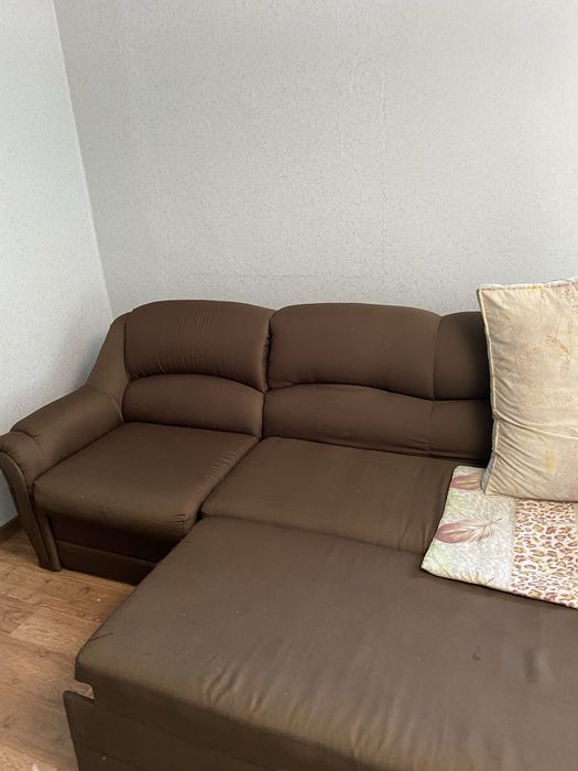 Четырехкомнатный дом в черте города