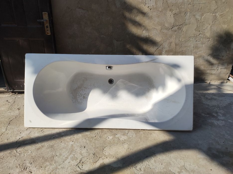 Продам ванну 180х80(есть торг)