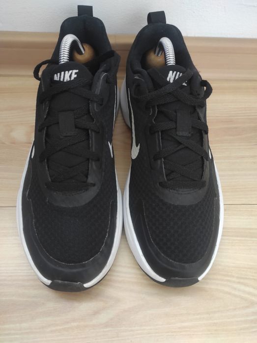 Adidas dama  alergare Nike 37.5