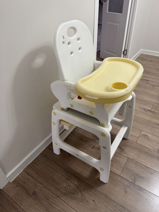 Детский стол для кормления со стулом