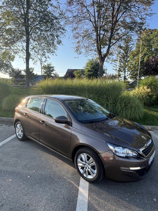 Vând Peugeot 308, 1.2 benzină