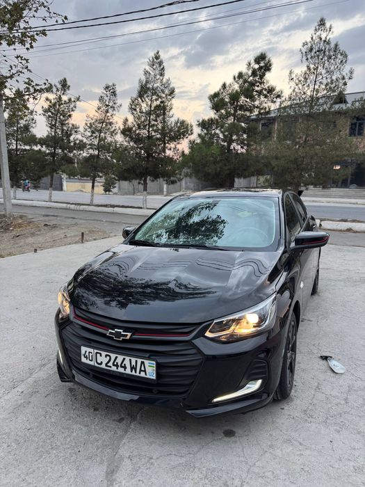 Chevrolet Onix 2024