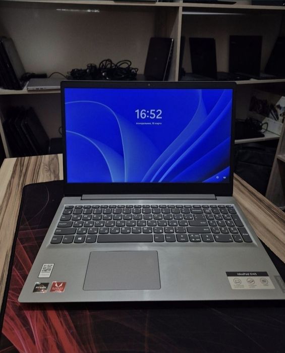 Ультрабук Леново Ryzen 3 3200