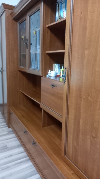 Продам стенку, горку.