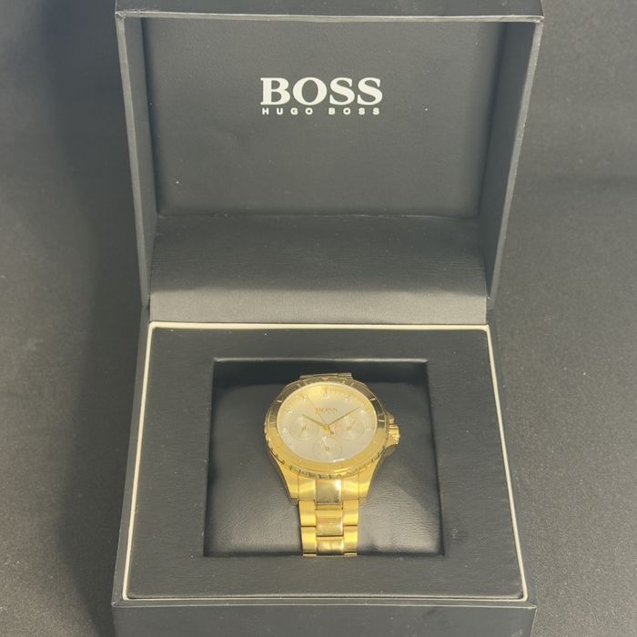 Оригинален златист часовник BOSS (Hugo Boss)